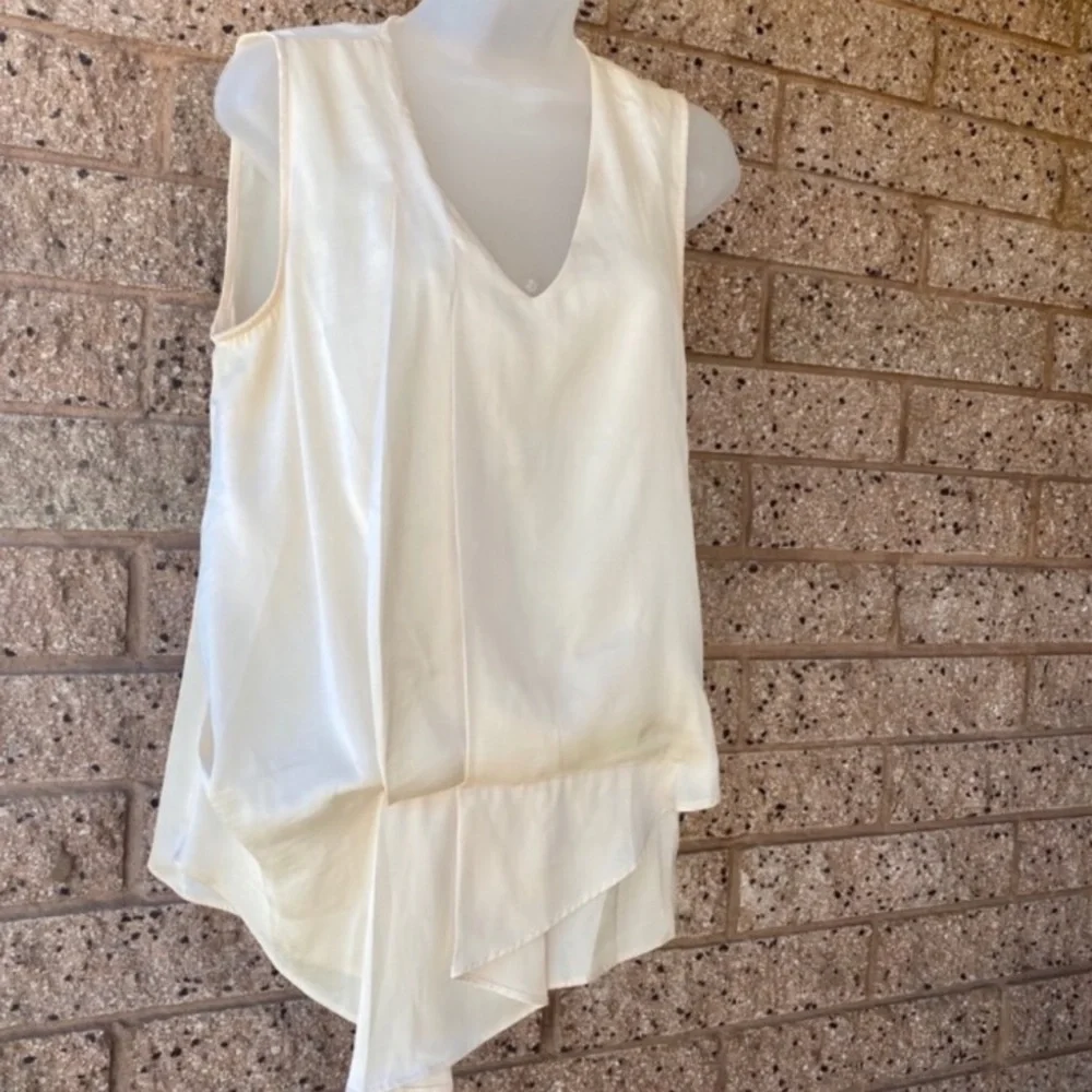 Monroe & Main Silky Pleated Cream Blouse EUC | S - Picture 1 of 7